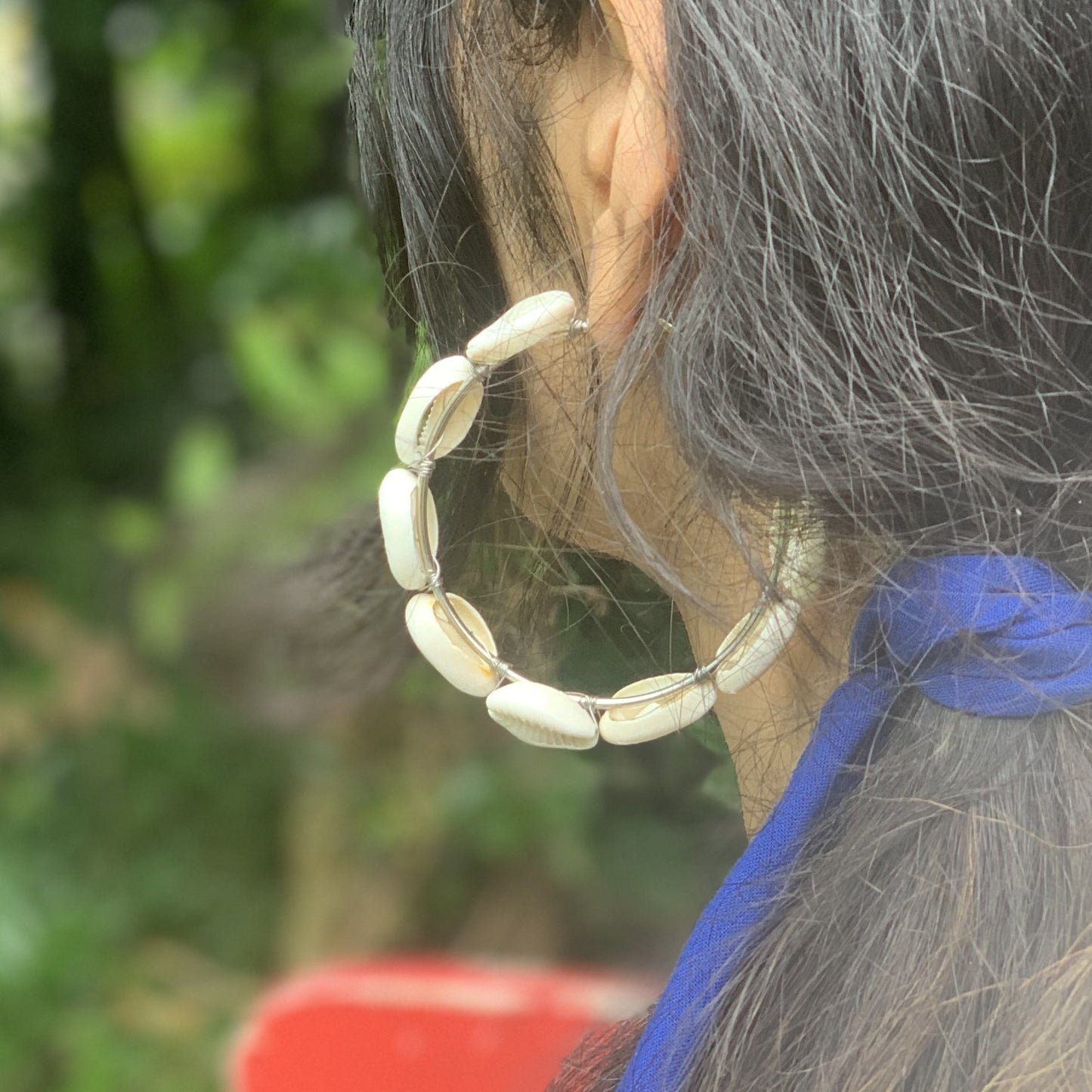 Boucles d'oreilles créoles avec coquillages