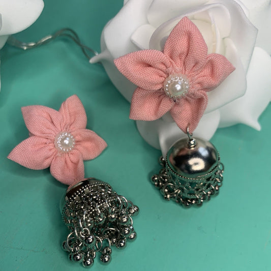 Jhumka Fleur Rose | Boucles d'oreilles traditionnelles fait main