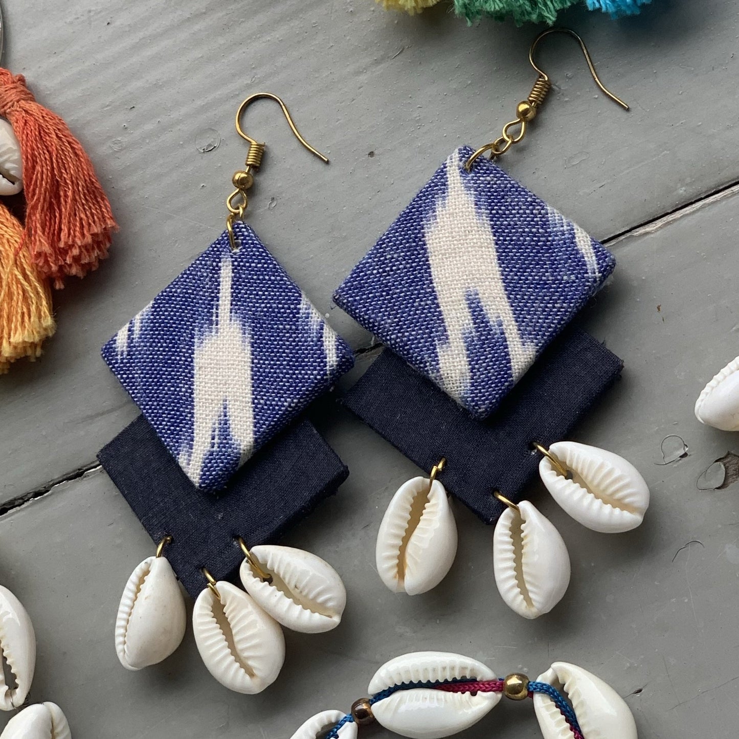 Boucles d'oreilles losange avec coquillages