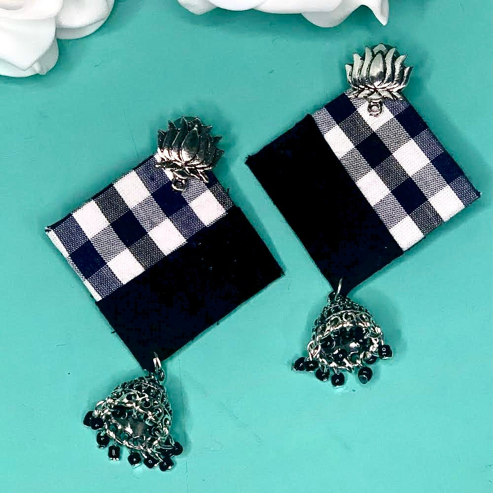 Jhumka Tissu Losange | Boucles d'oreilles traditionnelles fait main