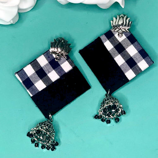 Jhumka Tissu Losange | Boucles d'oreilles traditionnelles fait main